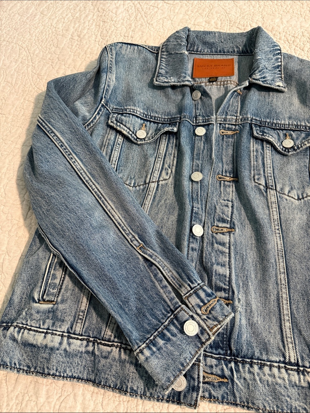 Lucky Brand Light Blue Denim Jacket, button closure, Sz L - Picture 3 of 6